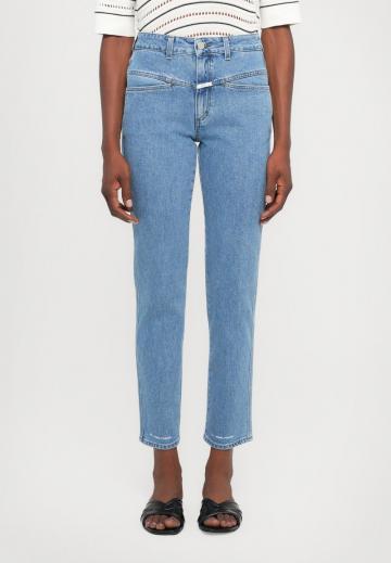 Прямые джинсы