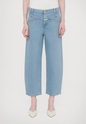 Джинсы бойфренда