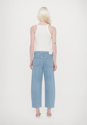 Джинсы бойфренда