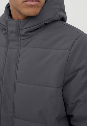 Зимняя куртка