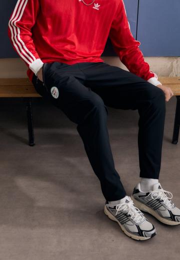 Спортивные штаны