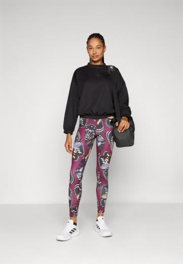 Спортивные штаны