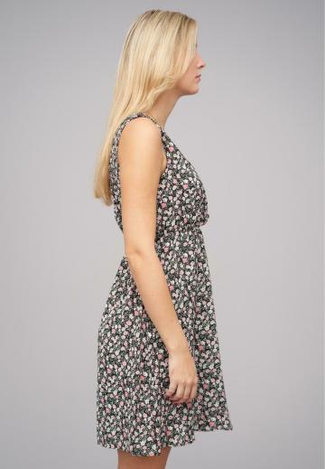 Короткое платье