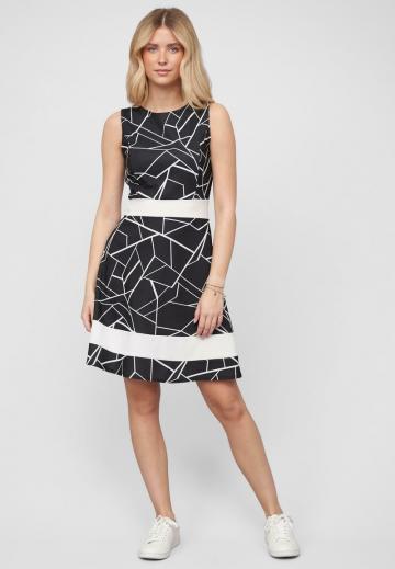 Короткое платье