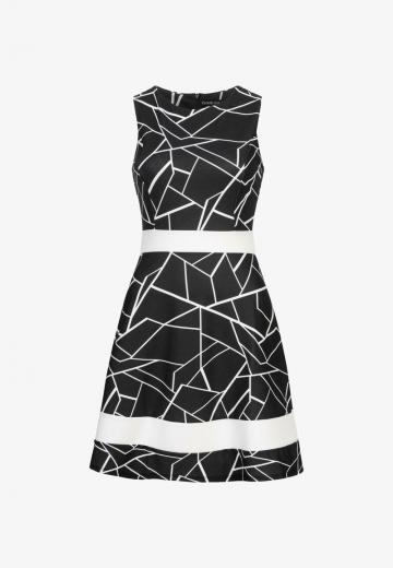 Короткое платье