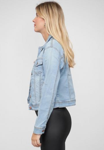 Джинсовая куртка