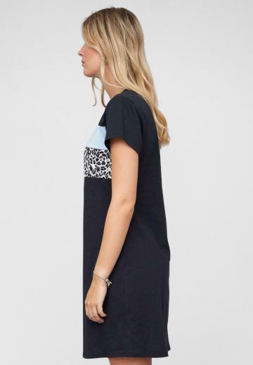 Короткое платье