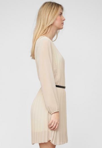 Короткое платье