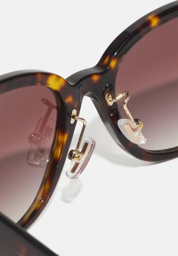 Солнечные очки