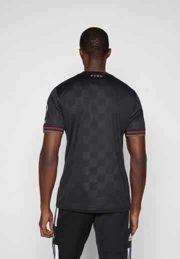 Спортивная форма