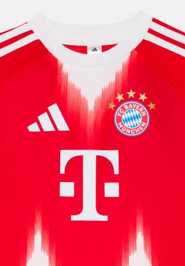 Спортивные шорты