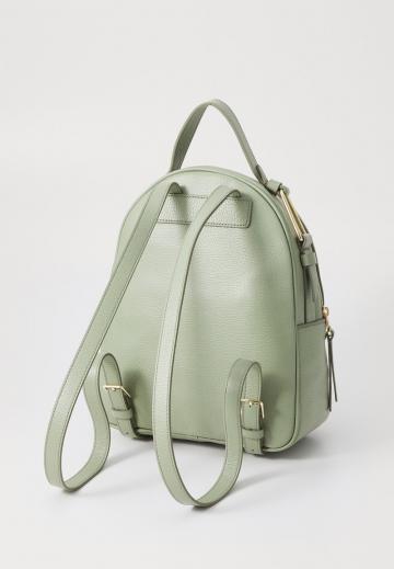 Кожаный рюкзак