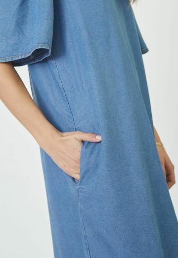 Джинсовое платье