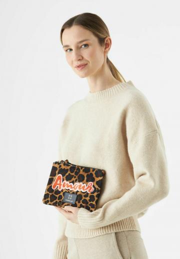 Косметичка