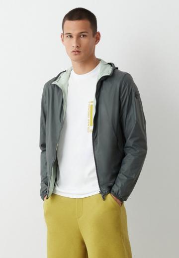 Куртка-дождевик