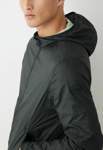 Куртка-дождевик