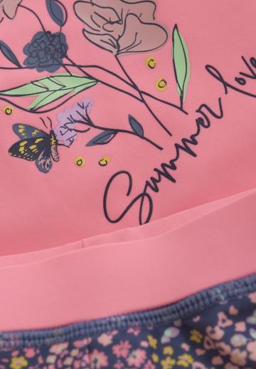 Спортивные шорты