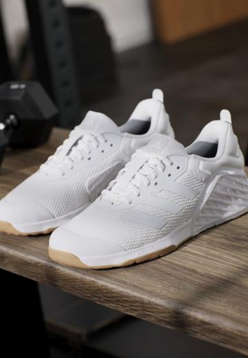 Тренировочные кроссовки