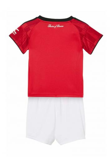 Спортивные шорты