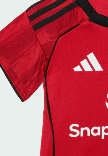 Спортивные шорты