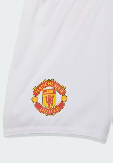 Спортивные шорты