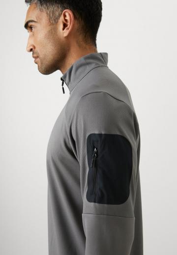 Спортивная майка