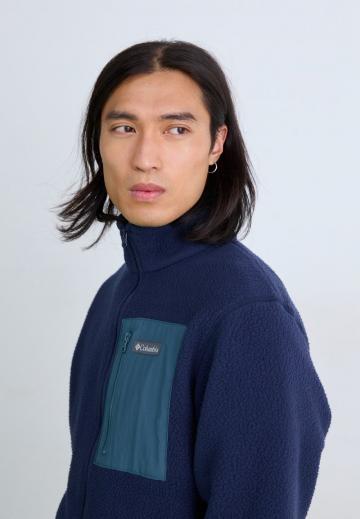 Флисовая куртка