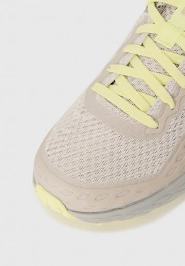 Походная обувь