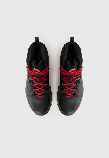 Походные ботинки