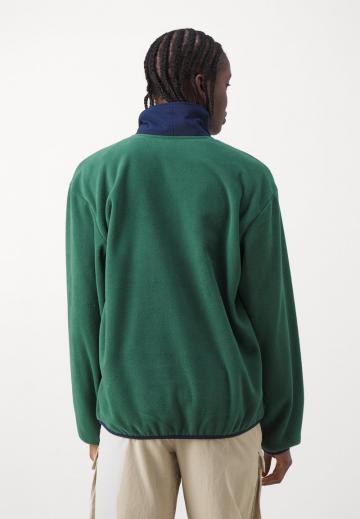 Флисовая куртка