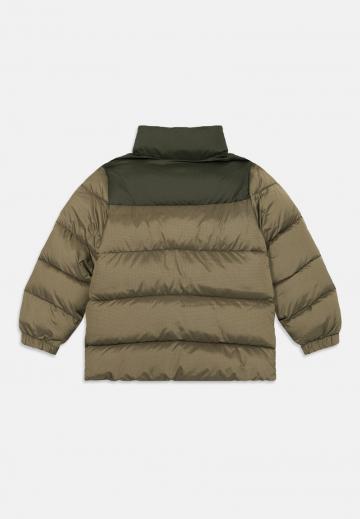 Спортивная куртка