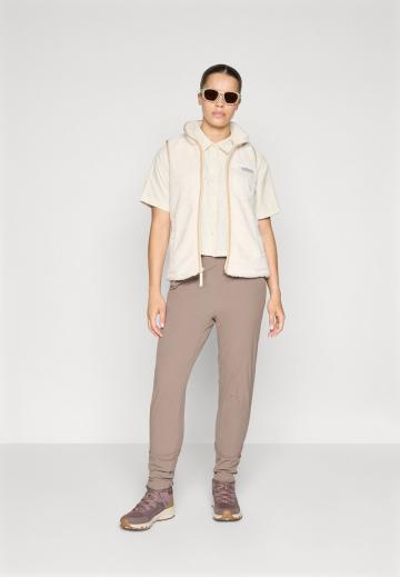 Спортивный жилет