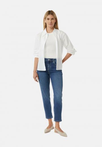 Короткие джинсы