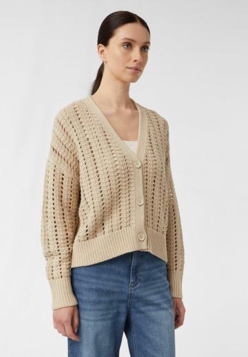 Вязаная кофта