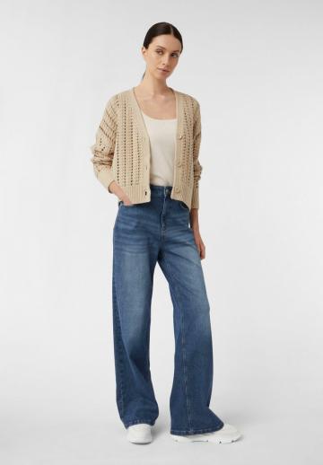 Вязаная кофта