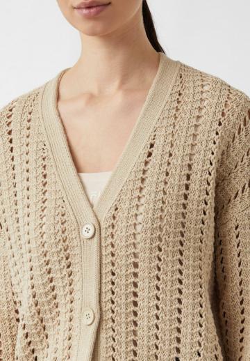 Вязаная кофта