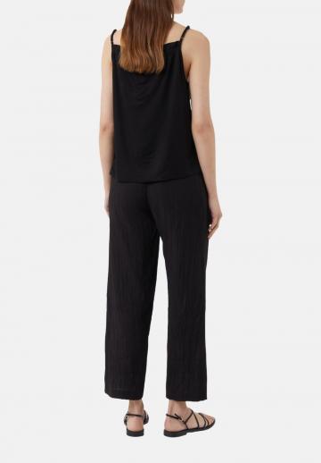 Топ на бретельках