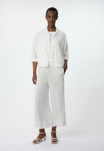 Блузка без рукавов