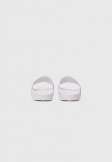 Футбольные бутсы