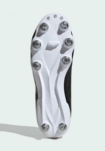 Футбольные бутсы