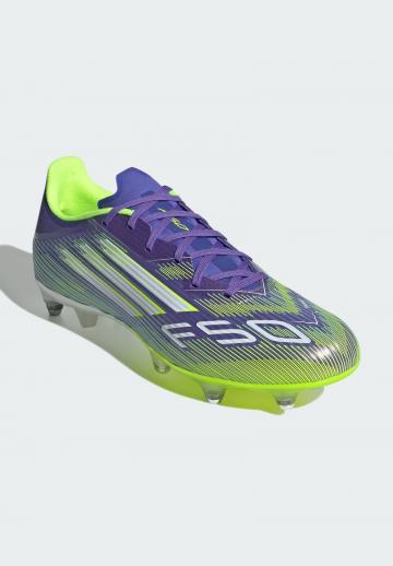 Футбольные бутсы