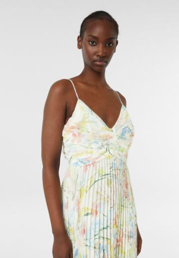 Летнее платье