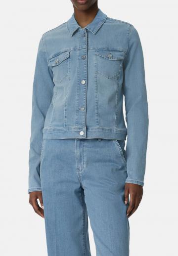 Джинсовая куртка