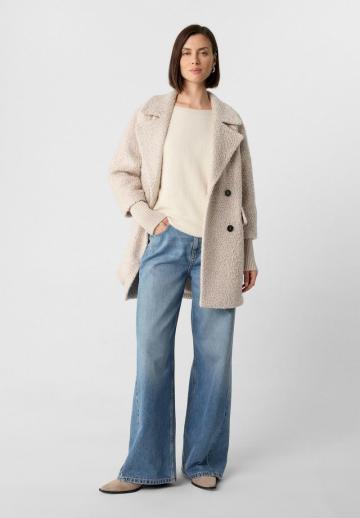 Короткое пальто