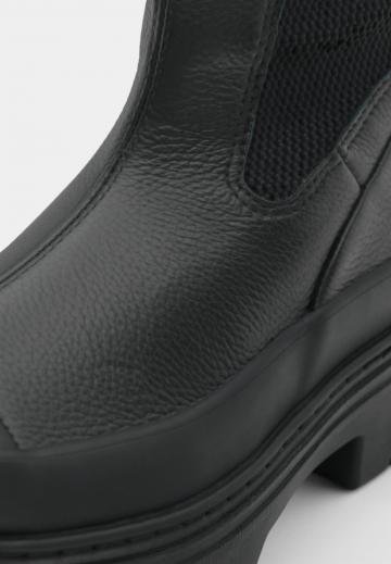 Полусапожки