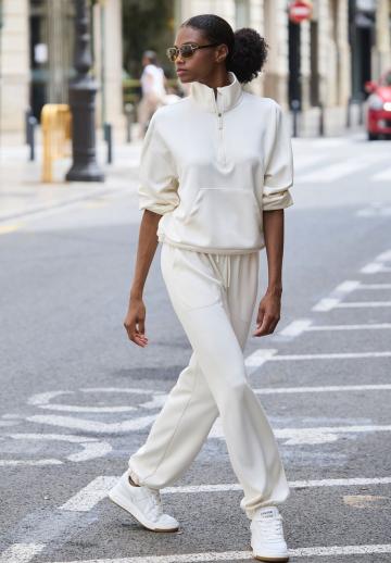 Спортивные штаны