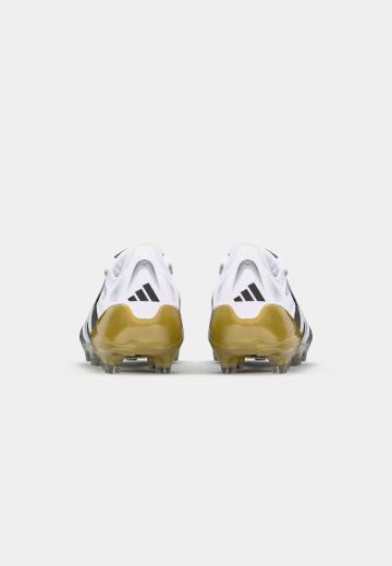 Футбольные бутсы