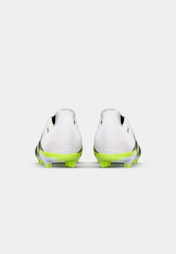 Футбольные бутсы