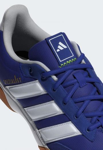 Кроссовки для зала