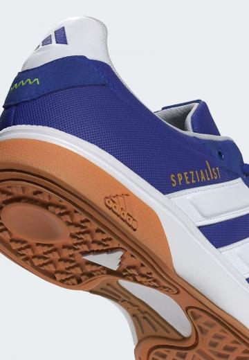 Кроссовки для зала